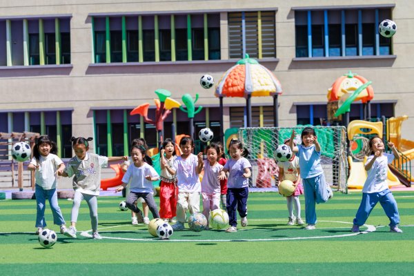 牛顺网 免除公办幼儿园学前一年保教费意味什么 家长称能省几千元 专家：3年均免还需时间